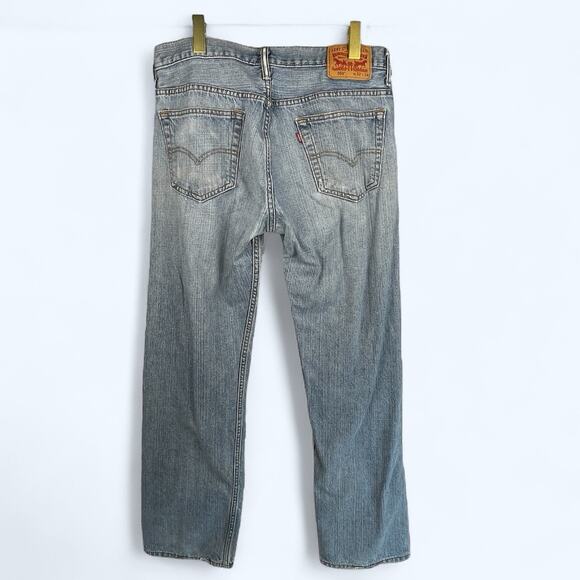 Levi's 569 Loose Straight Fit Mens' Jeans Tag Size 32x34, Measured 33x32 - Picture 2 of 7